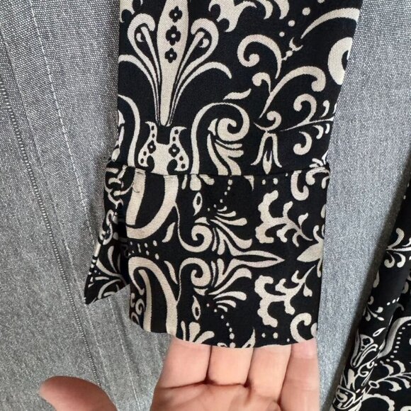 Y2K INC 100% Silk Black Tan Filigree Print Long Sleeve True Wrap Midi Dress - Picture 6 of 13